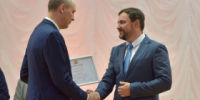 Врачу Артёмовской ЦРБ вручена губернаторская премия - Газета Артёмовский рабочий