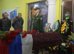 “Был ранен. Но дома оставаться не мог”. В Буланаше простились с воином Дмитрием Мандрыгиным